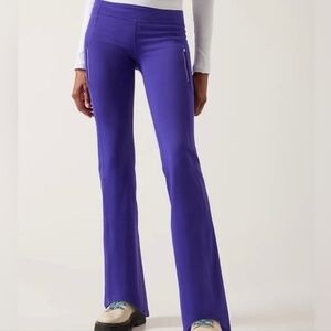 Athleta Rainier Fleece Lined Active Bootcut Flare Pants Noble Blue/Purple XS